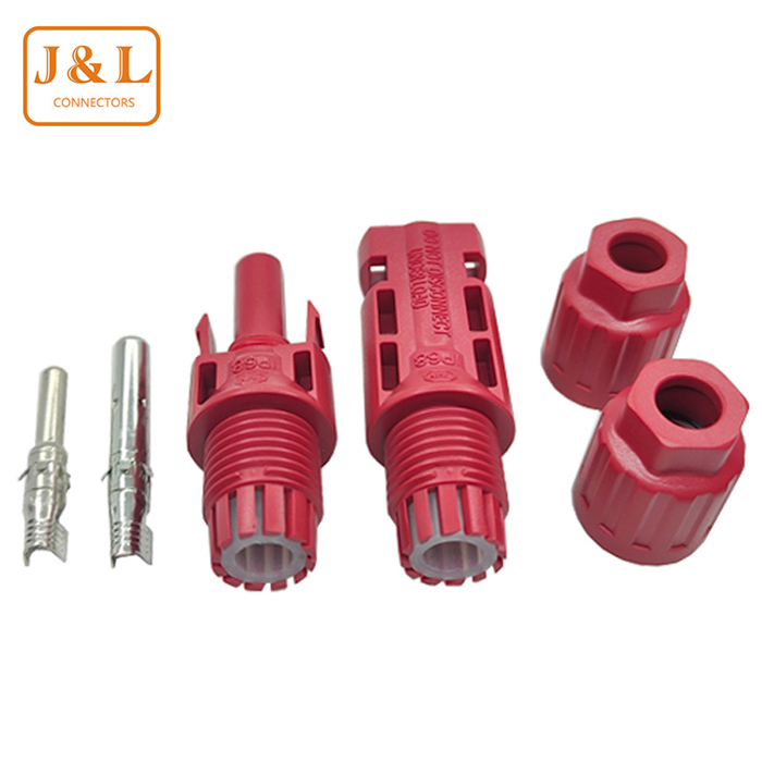 出口品质1500V MC4 公母光伏连接器厂家